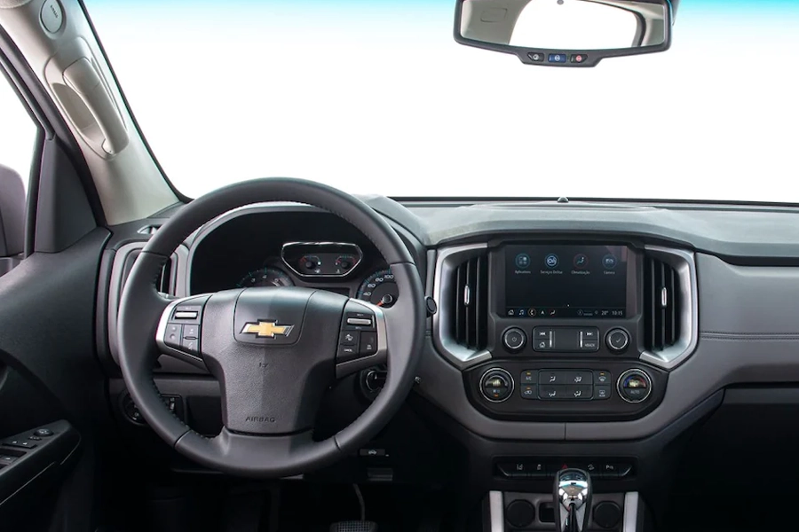 Chevrolet S10 | Interior