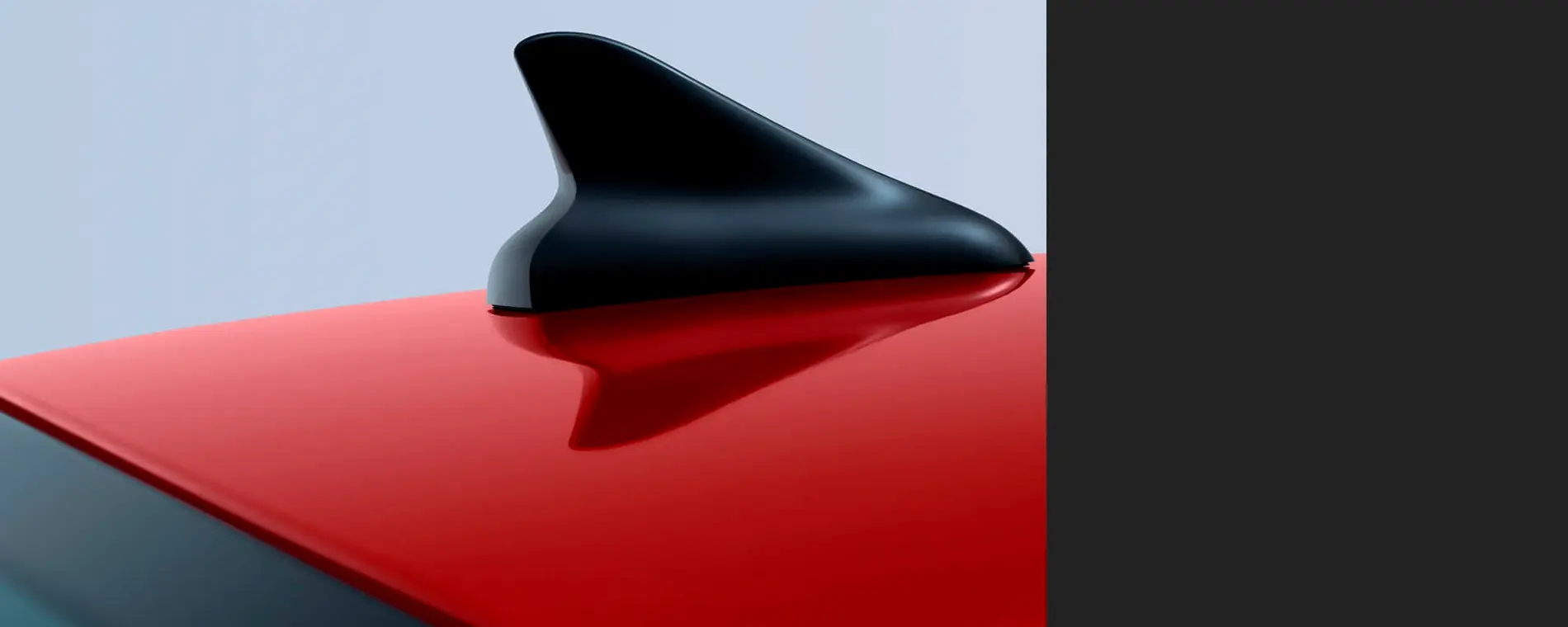 Antena 'Aleta de Tiburón' en color negro brillante