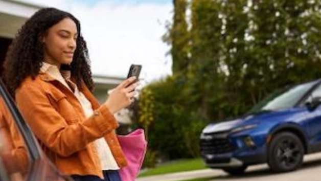 O Sistema de Segurança Onstar da caminhonete Chevrolet Montana oferece botão de SOS