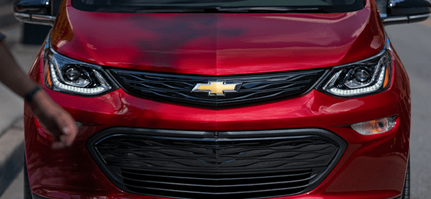 Design frontal do novo carro elétrico Chevrolet Bolt EV 2020