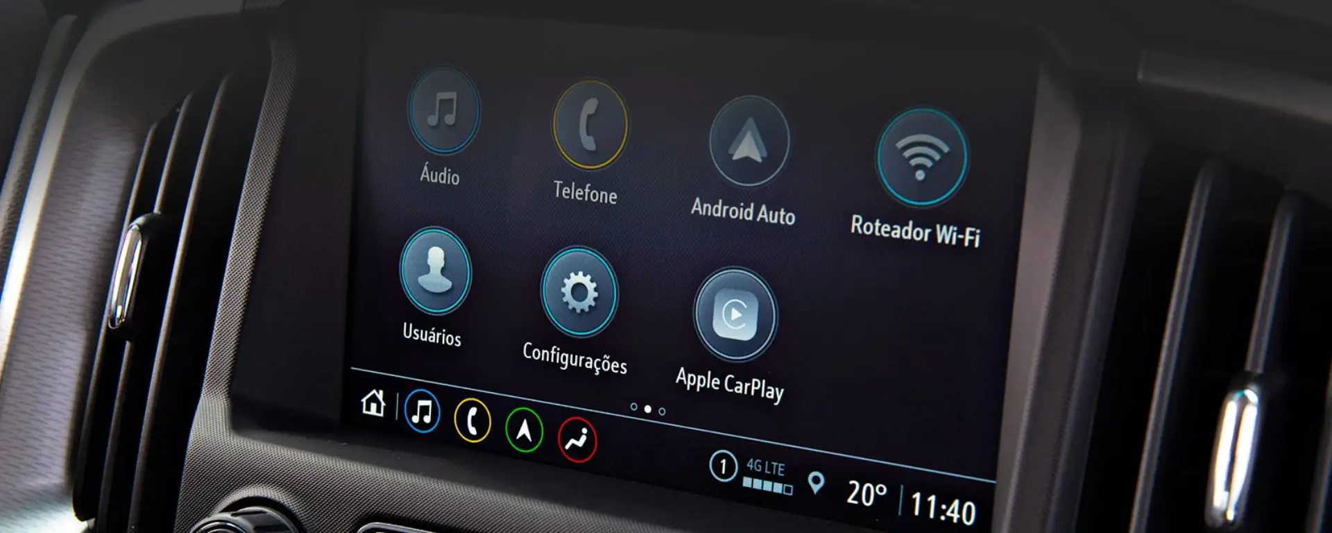 Chevrolet Camaro 2023 com Wi-Fi nativo, integração com Android Auto e Apple CarPlay