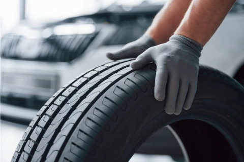 Perigos de calibrar o pneu de maneira inadequada e os benefícios de usar nitrogênio na calibragem