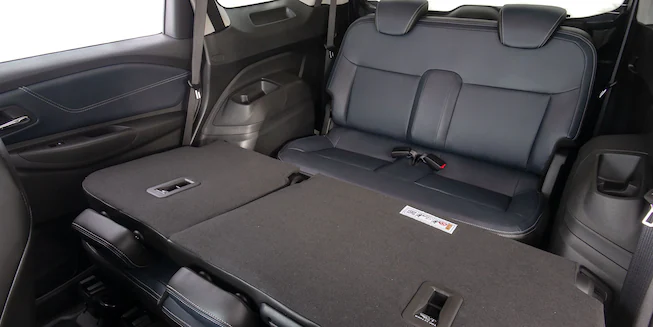 O novo Chevrolet Spin 2024 oferece um amplo espaço interno para você e sua família