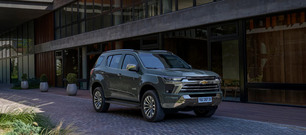 SUV Trailblazer 2025 contém frente redesenhada e rodas de alumínio aro 18