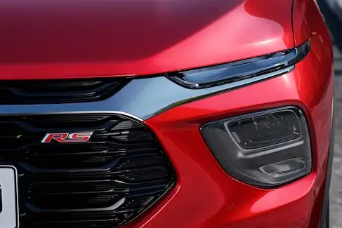 Nueva Chevrolet Montana RS - Diseño luces frontales