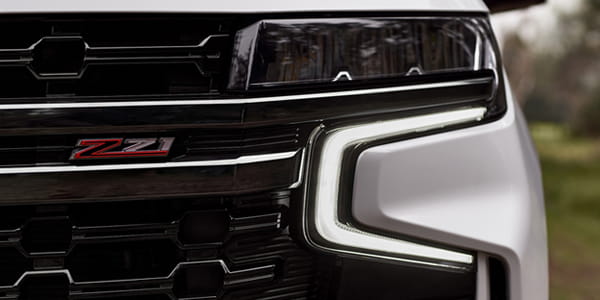 Chevrolet Tahoe Diseño de luces frontales