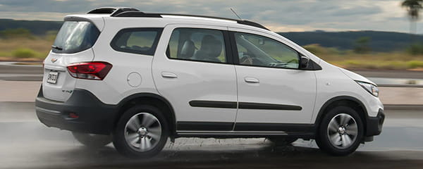 Chevrolet Spin Activ Vista lateral