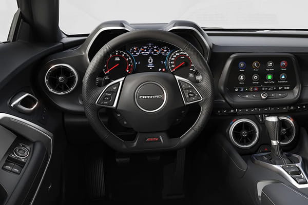 Chevrolet Camaro Diseño interior panel
