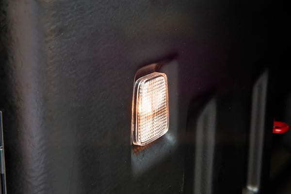 Nueva Chevrolet Montana - Iluminación lateral